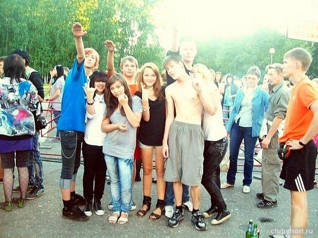 21374_x_3a8ce9ad.jpg